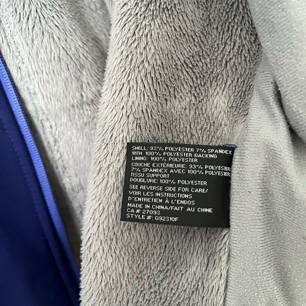 Ladies rain or spring jacket - Picture 3 of 5